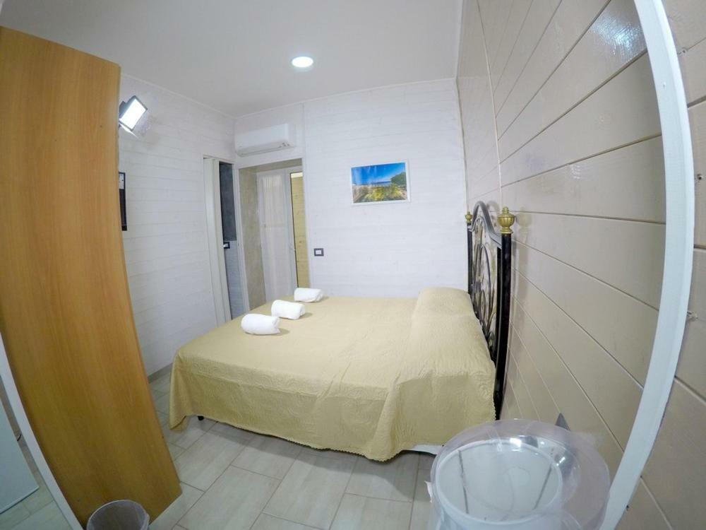 Rooms Chanel Syracuse Buitenkant foto